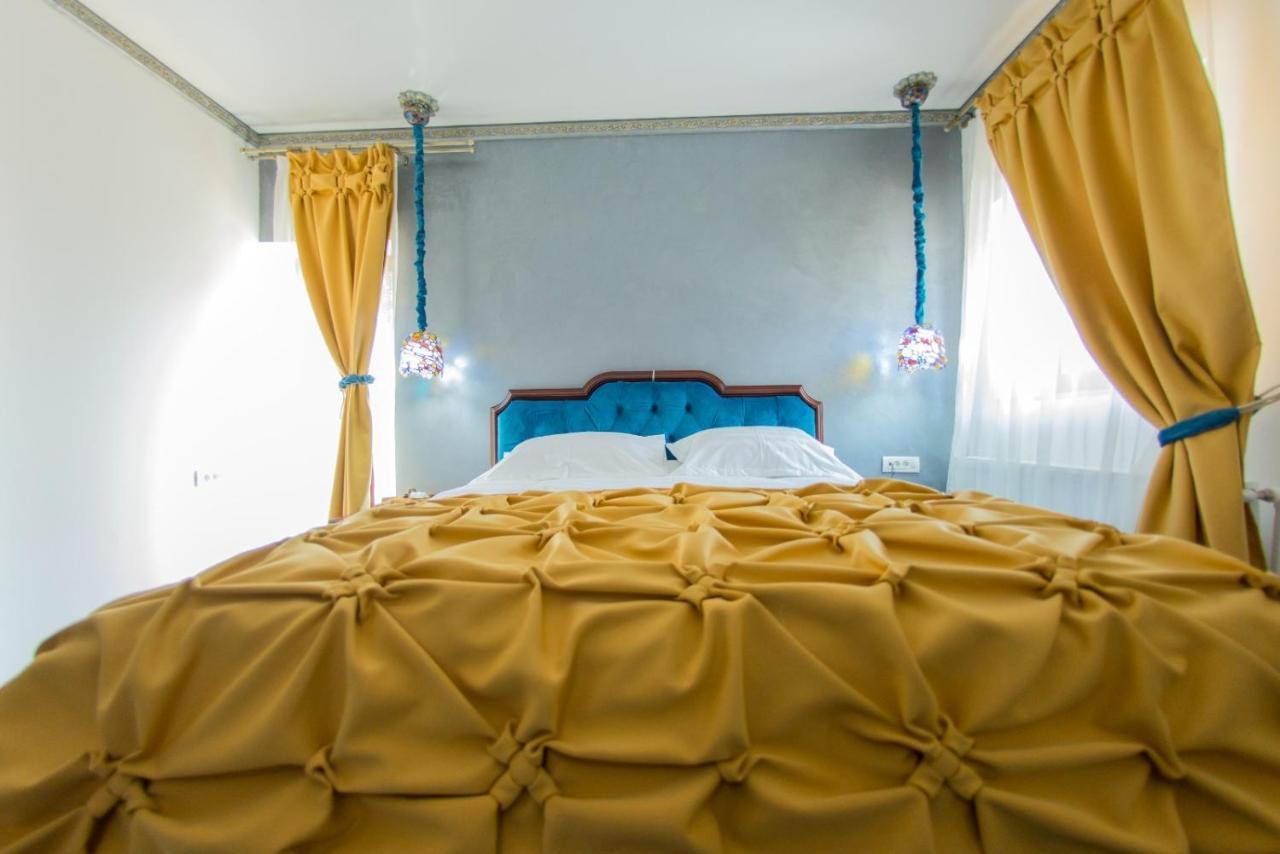 Voila Inn Predeal Ngoại thất bức ảnh